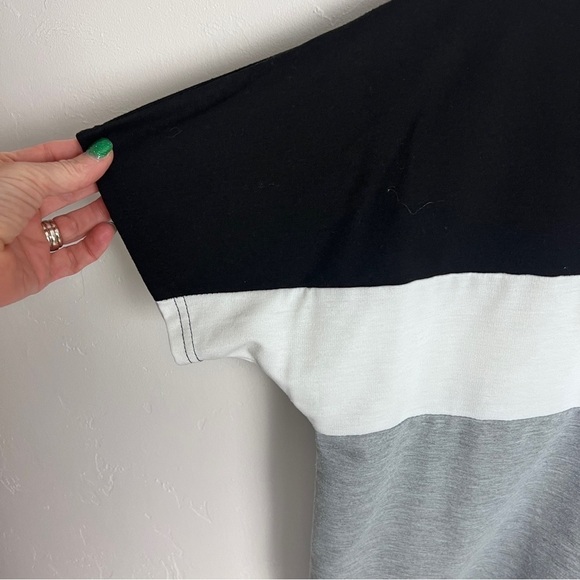 Sweatshirt sport top short sleeve crewneck black white grey large - Picture 4 of 6